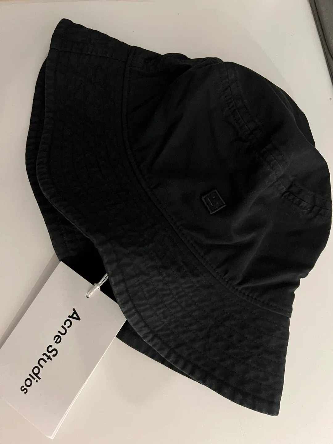 (Retail $208)New Acne Studios Black Bucket Hat image indicator(4)
