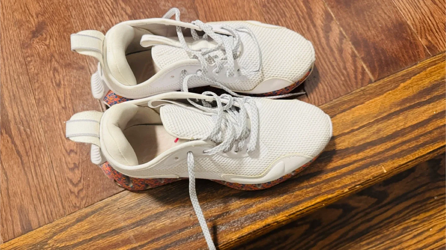 Reebok Zig Dynamica 4 White Sneakers image indicator(3)