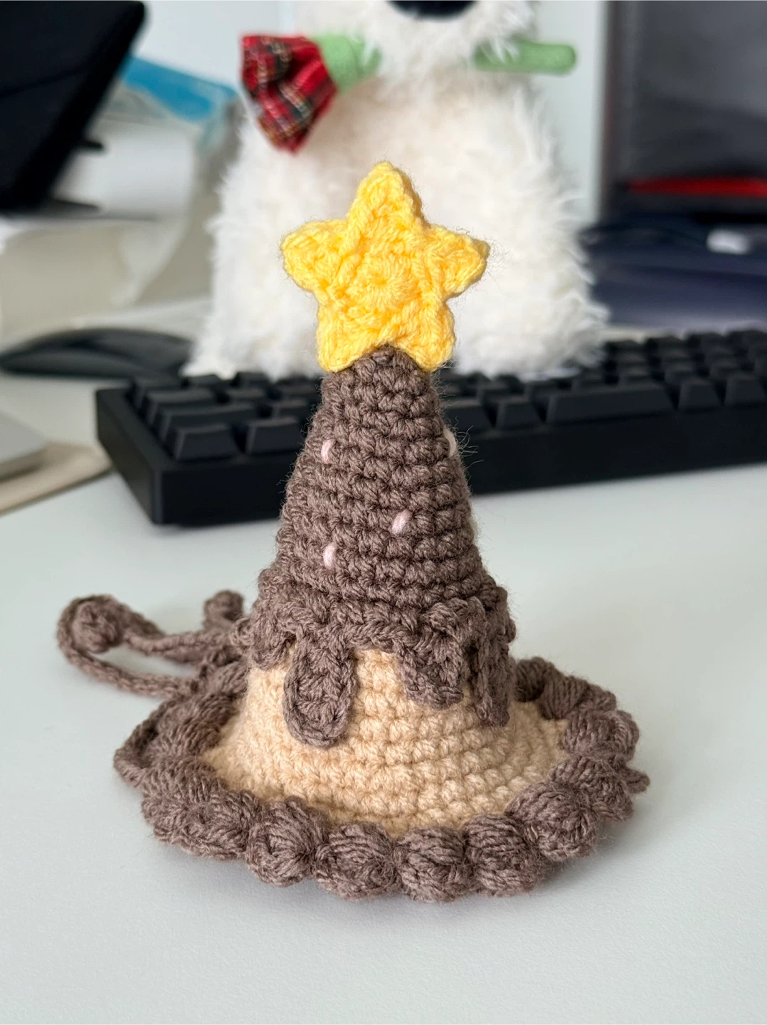 Crochet party hat - photo 3