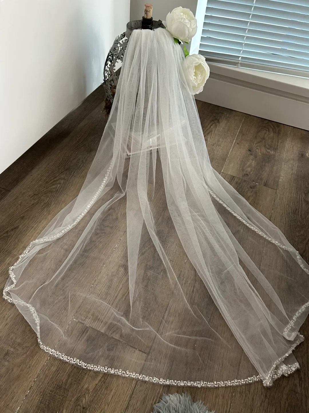 Wedding Veil - White with Beaded Edge thumbnail