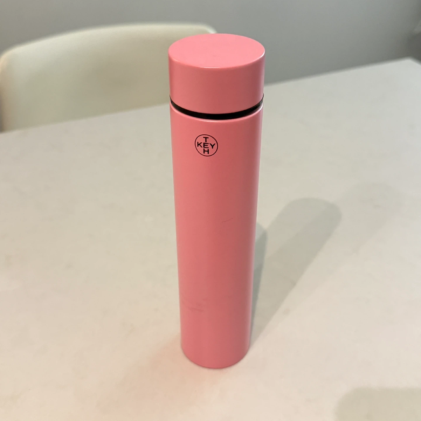 Brand new KEYTH Pink Water Bottle - photo 2