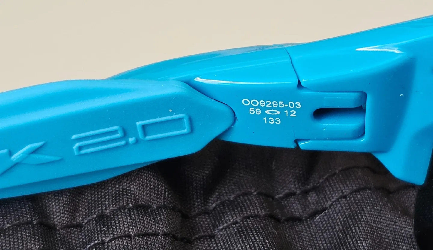 Oakley FLAK 2.0 Sky Red Iridium Sunglasses - Rare & Authentic image indicator(7)