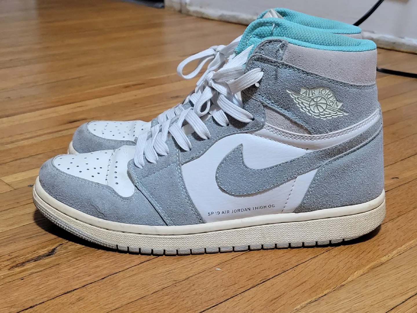 Nike Air Jordan 1 Retro High OG 'Turbo Green' image indicator(4)