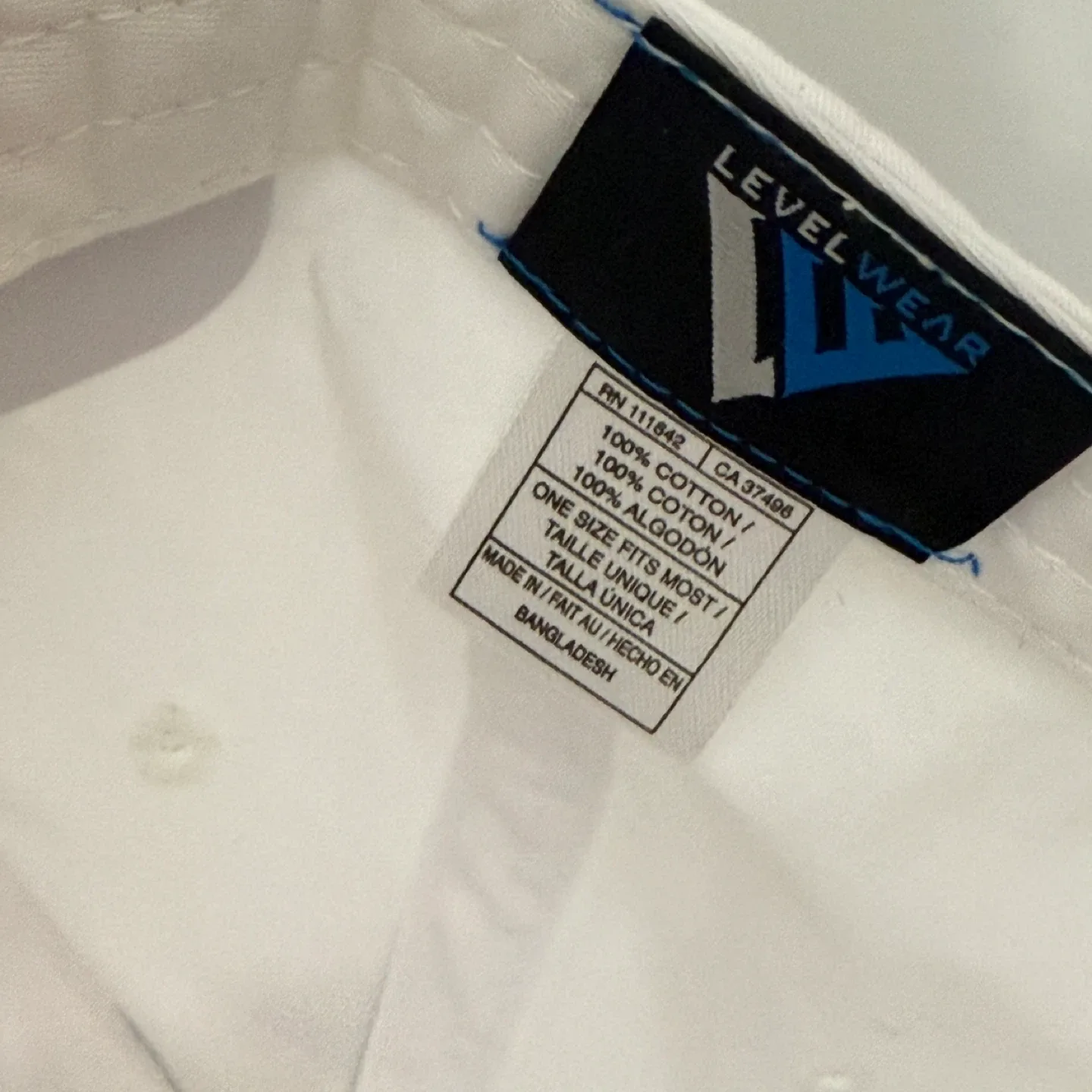 Brand new Levelwear White ball Cap image indicator(5)