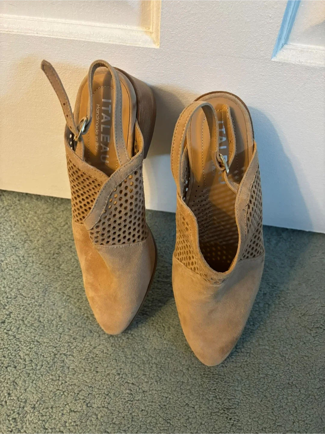 Italeau Suede Slingback Heels - Size 7 image indicator(5)