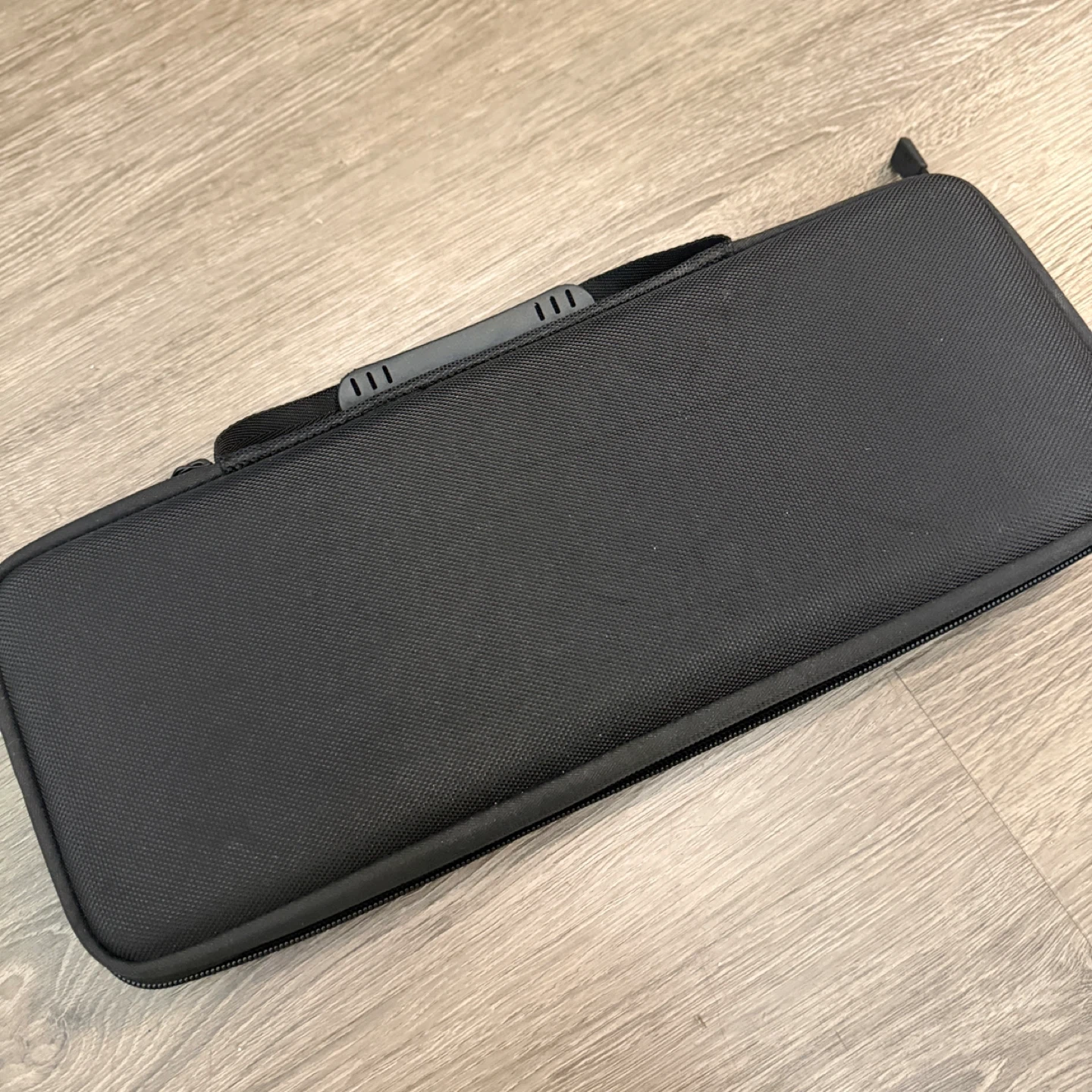 Logitech K380 Multi-Device Bluetooth Keyboard & case - photo 4