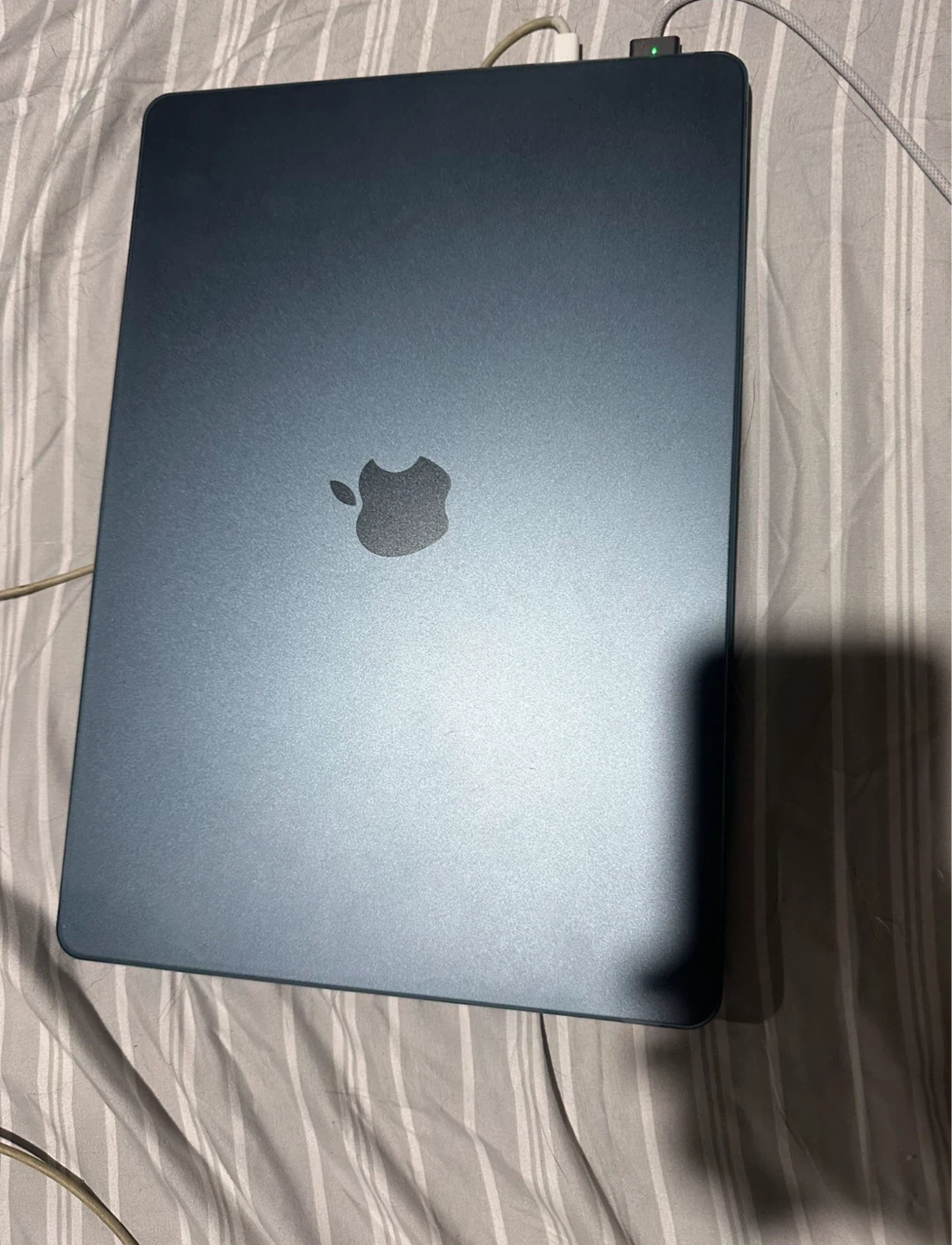 New 15-inch MacBook Air M3 Chip 16GB/256GB