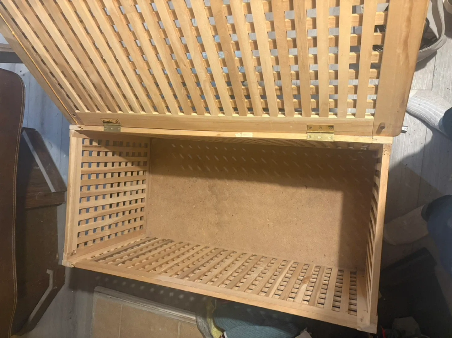 Wooden Storage Chest image indicator(5)