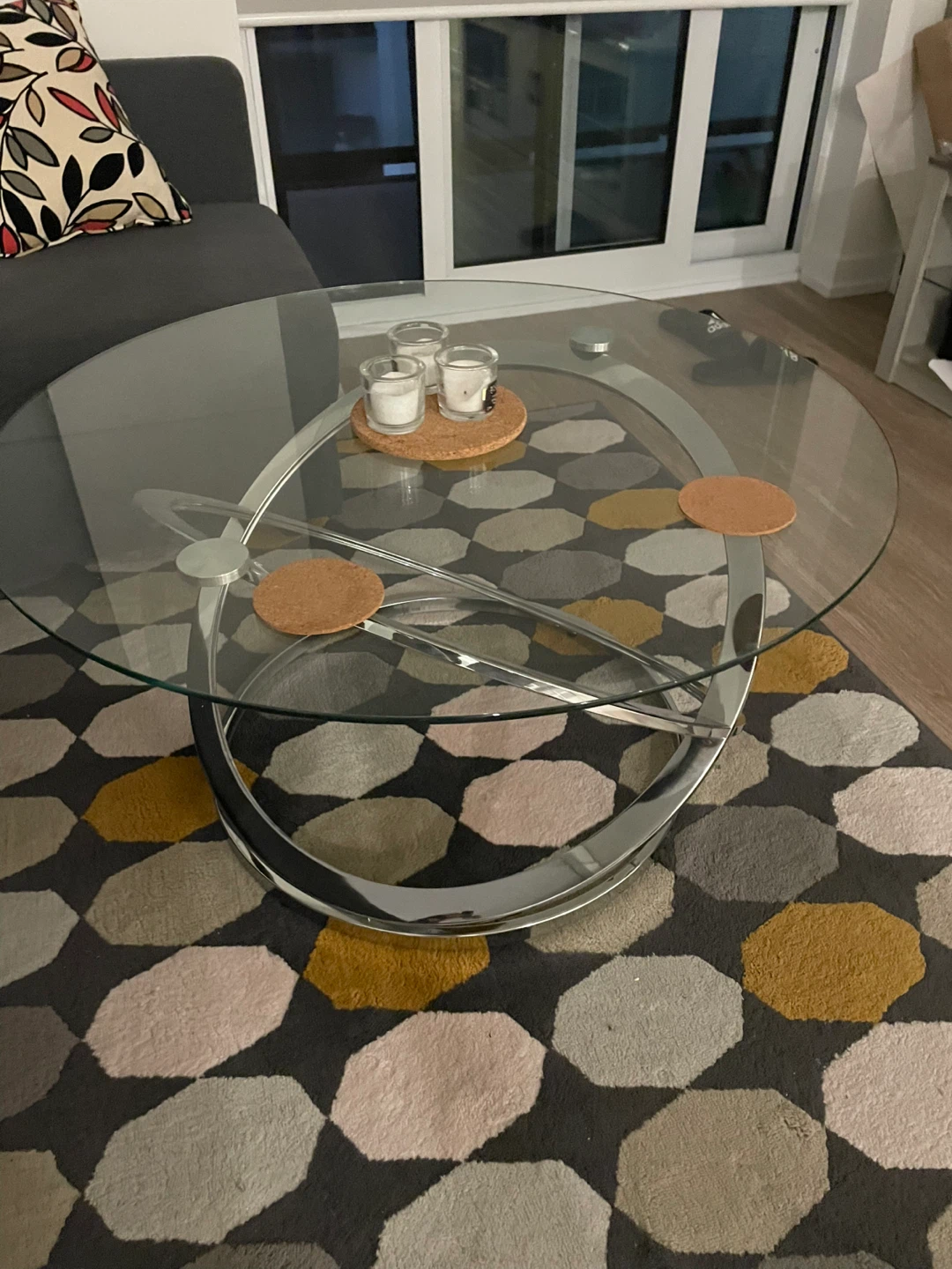Glass Coffee Table - 34 inch diameter - photo 2