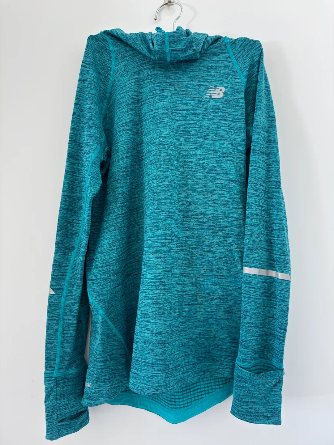 Winter Warm Outerwear - New Balance / Mizuno thumbnail