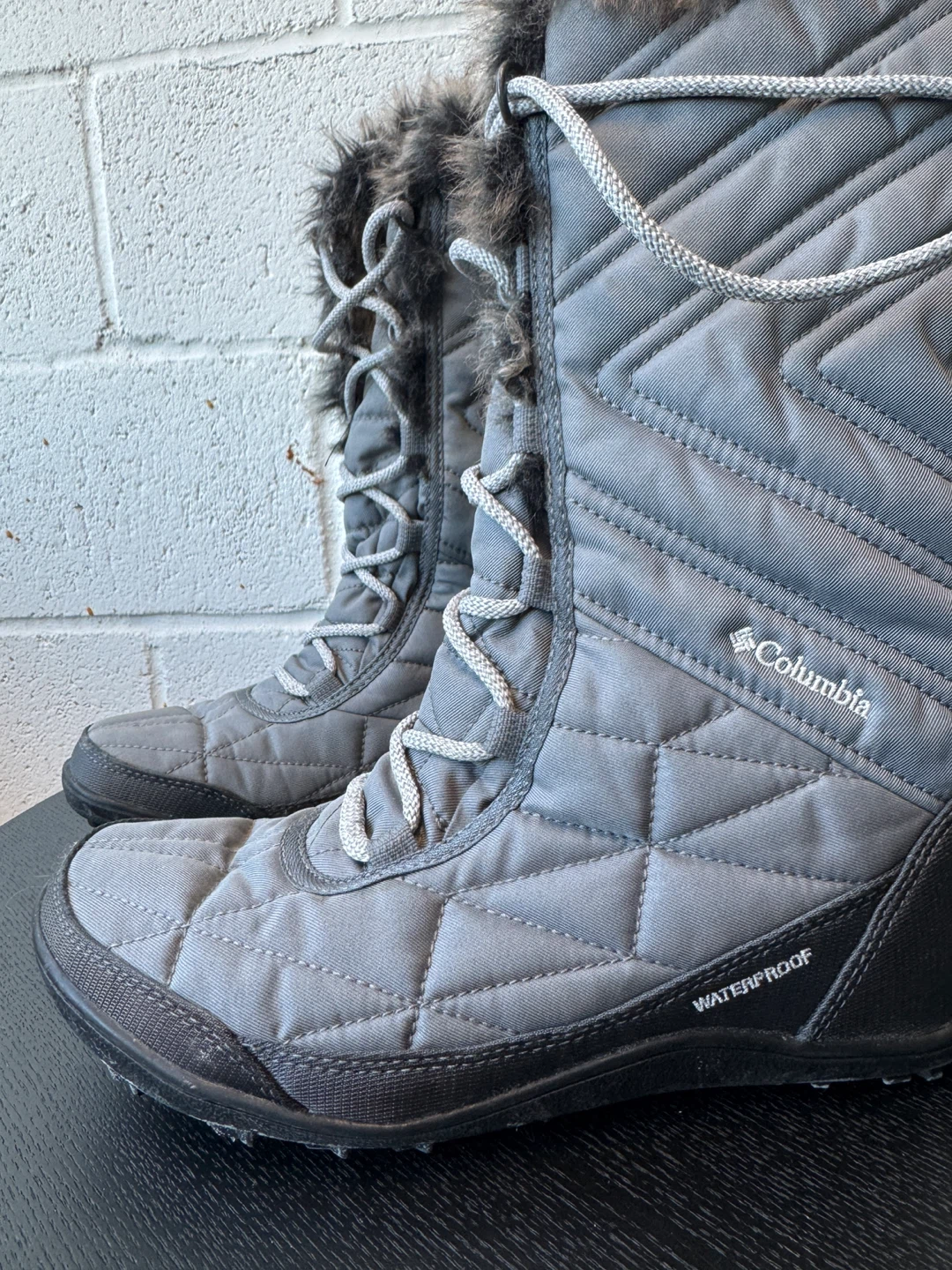 Columbia Women's Winter Boots - Size 8 - photo 2