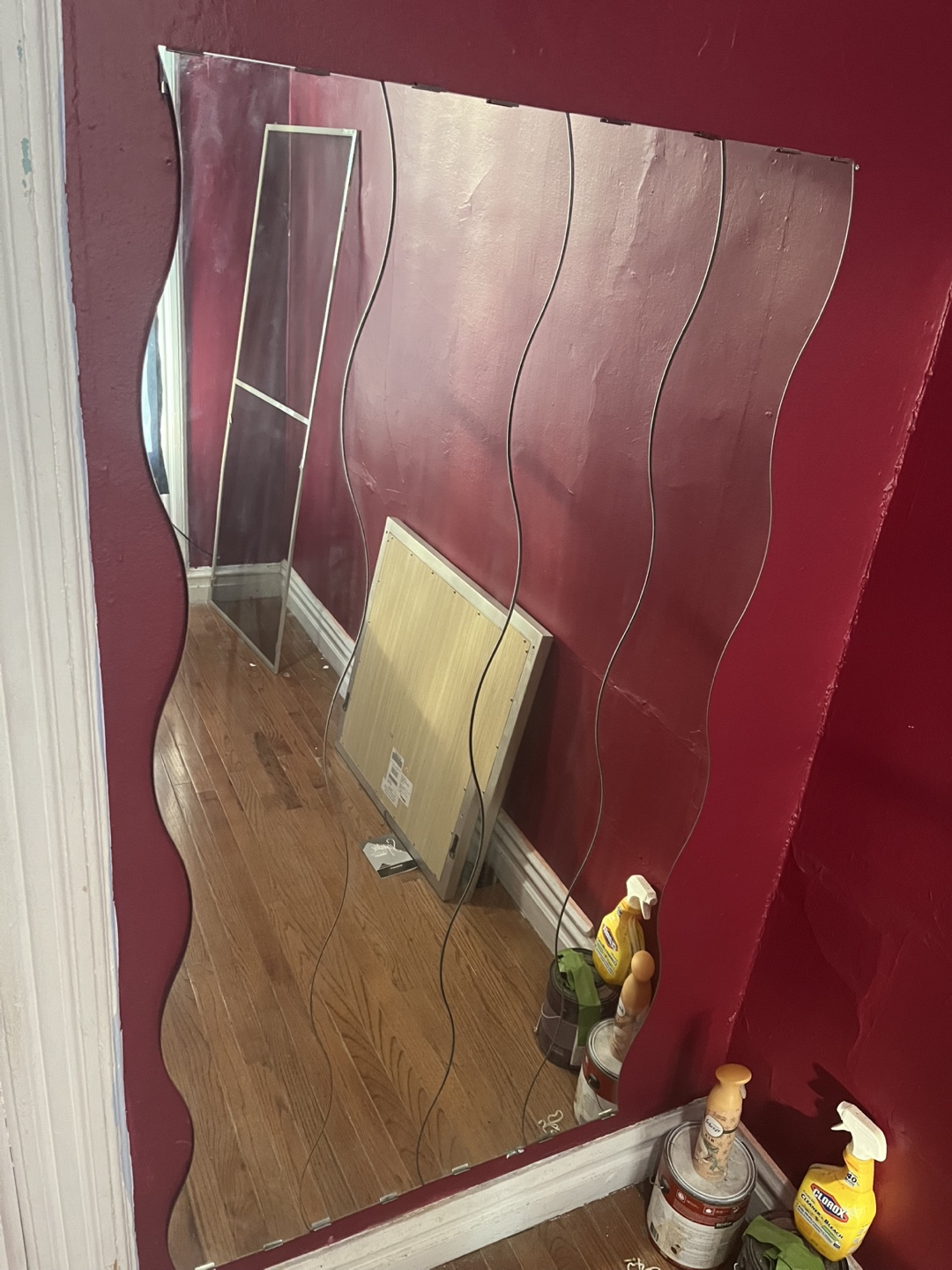 Wavy Mirror