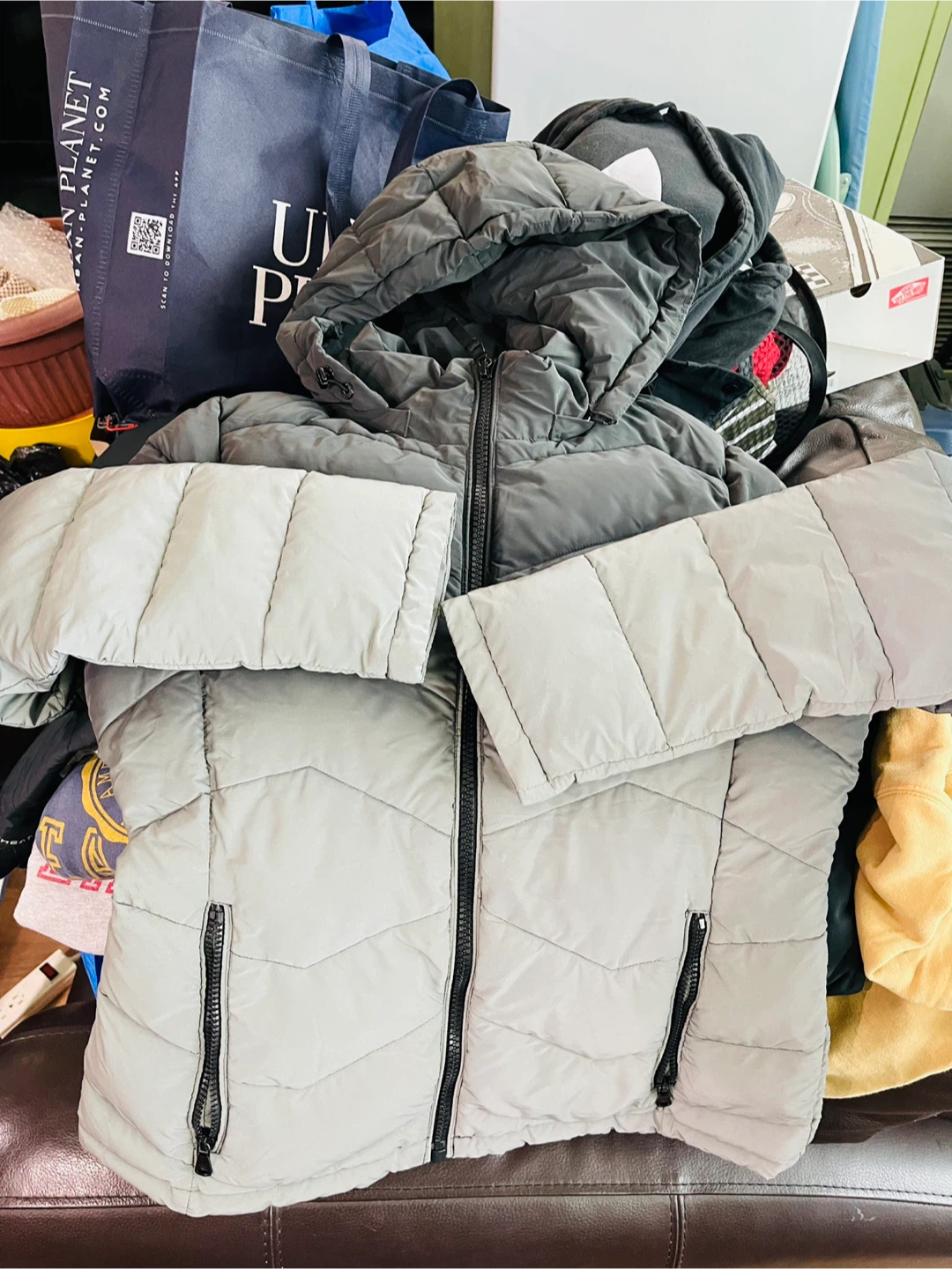 Calvin Klein Puffer Jacket - Size M