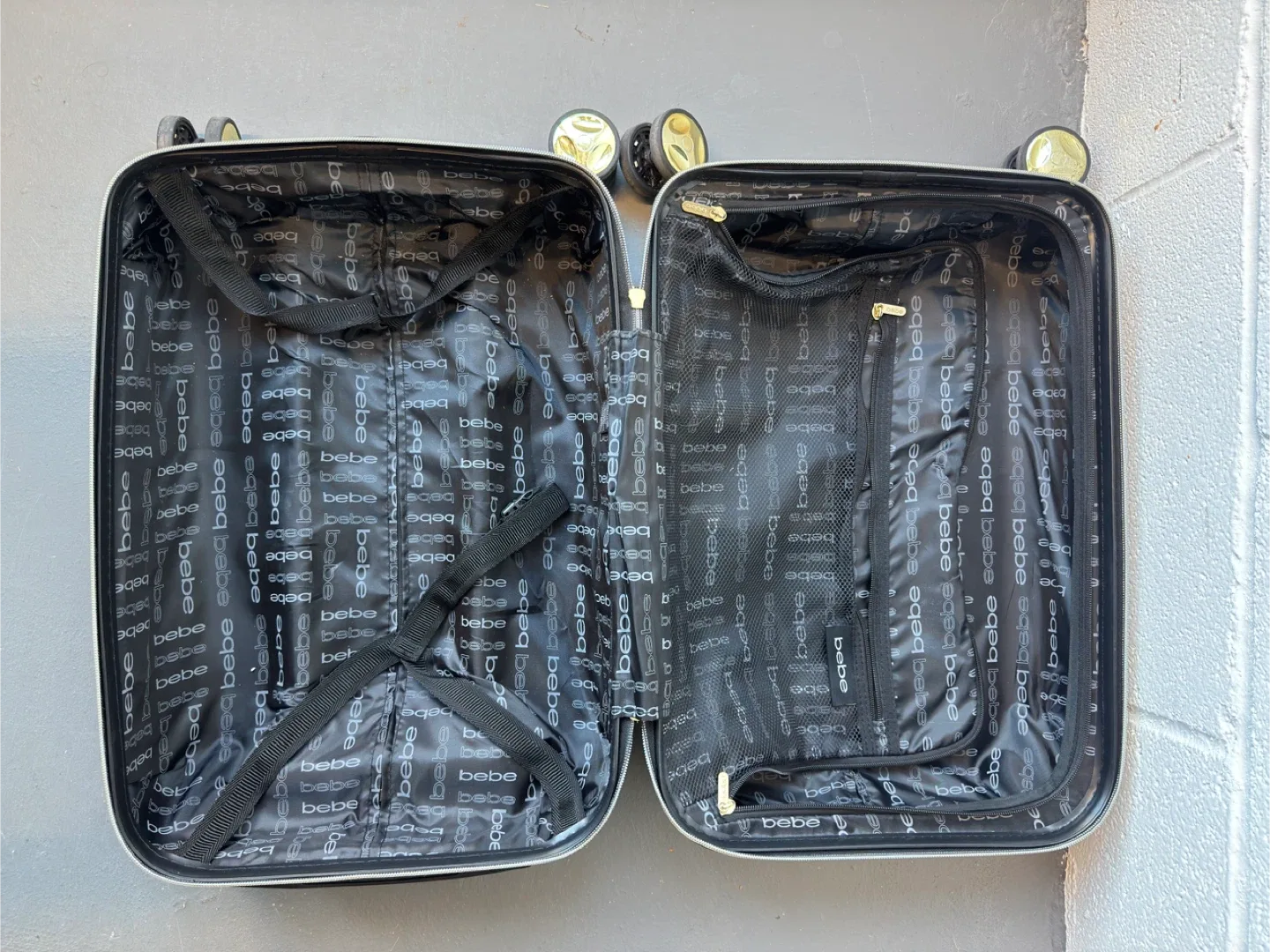 Bebe Carry-On Luggage - Marble Design image indicator(5)