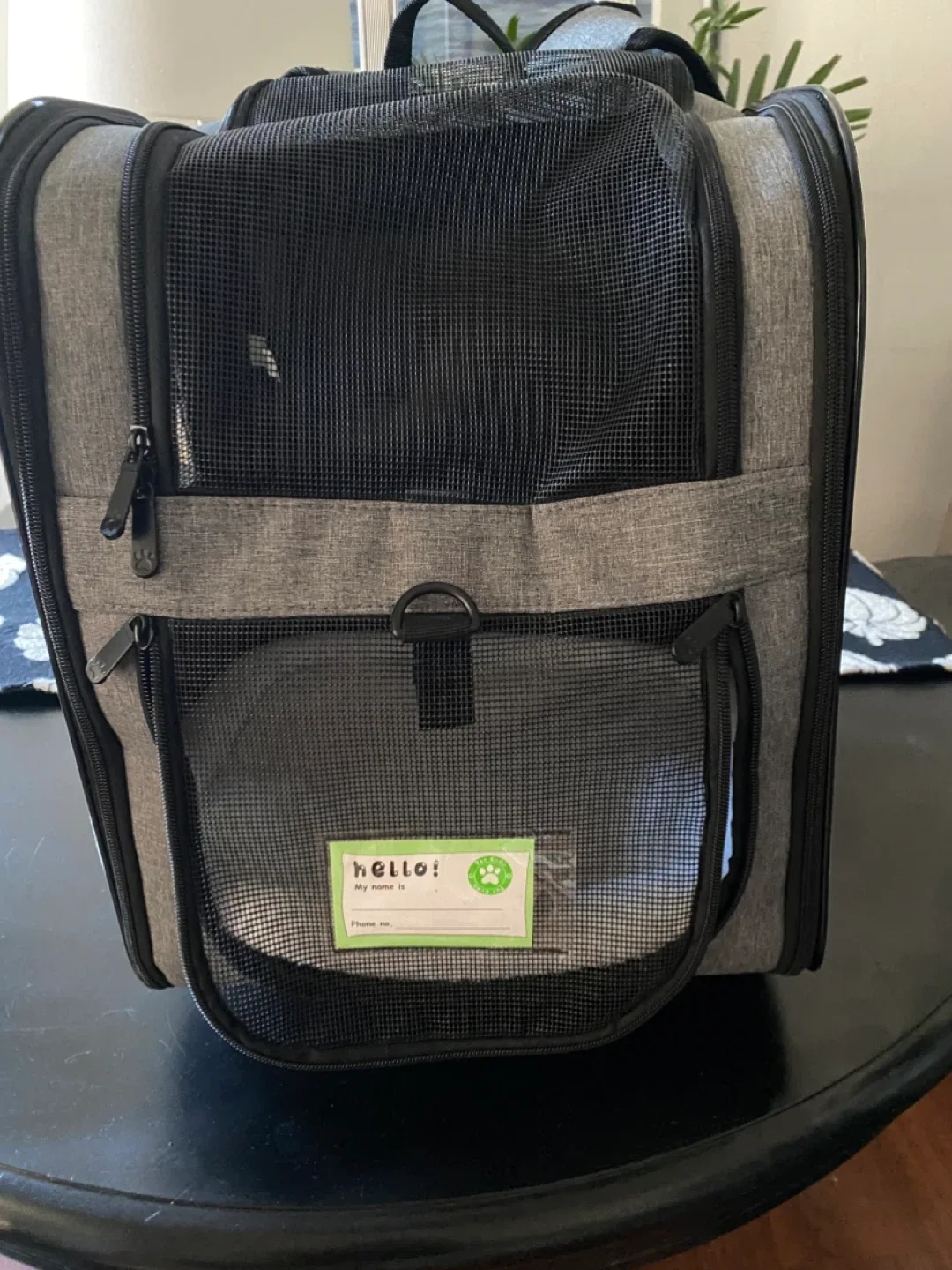 Grey Pet Carrier with Wheels image indicator(5)