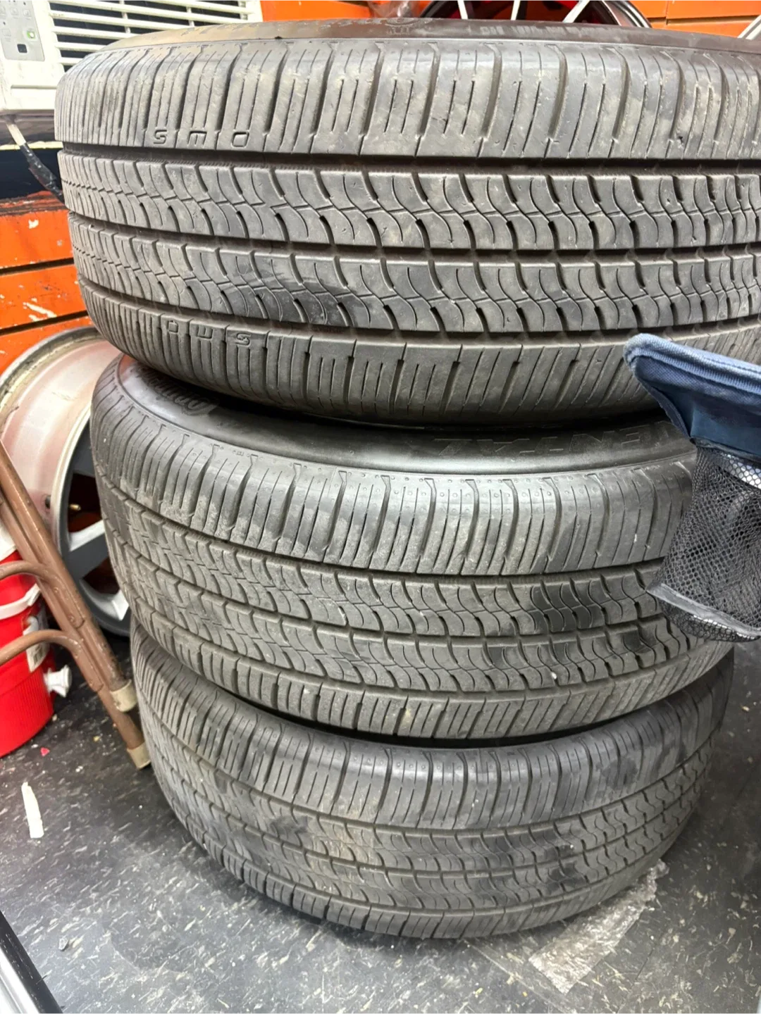 BBS Wheel with Continental Tire 235/30 R17 image indicator(2)