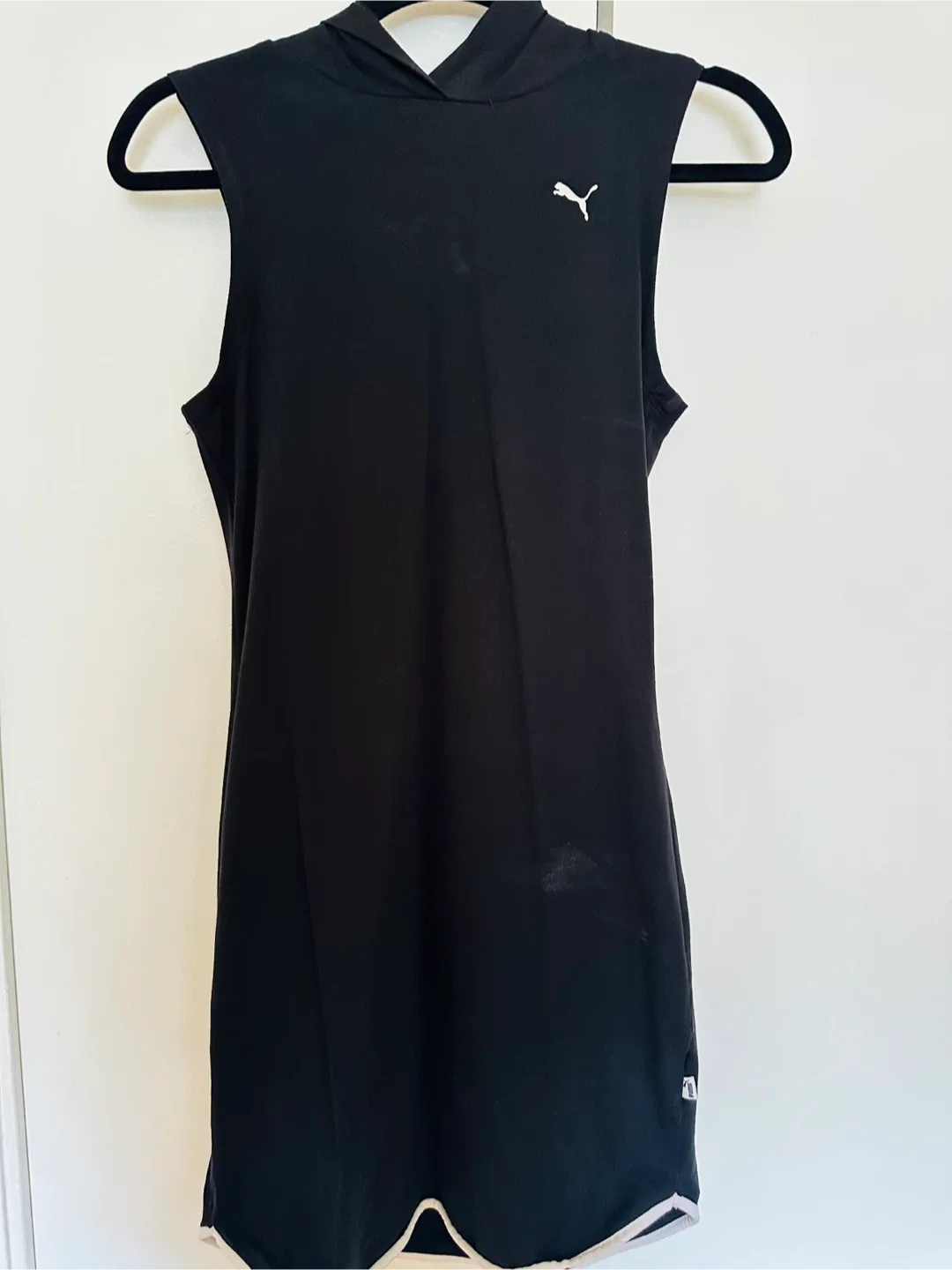 Puma Black Sleeveless Dress with Hood image indicator(4)