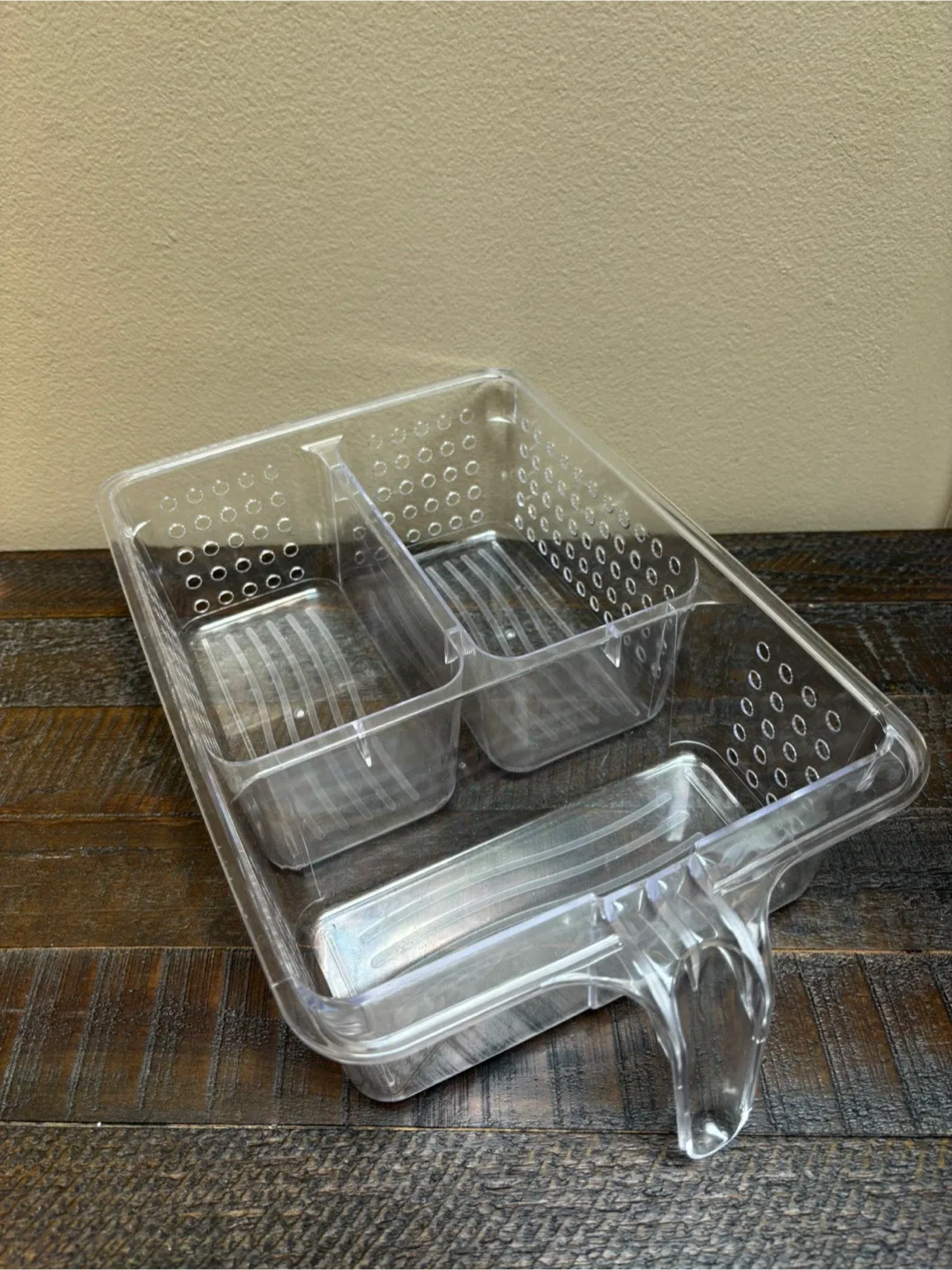 Clear Plastic Divided organizer with handles image indicator(2)