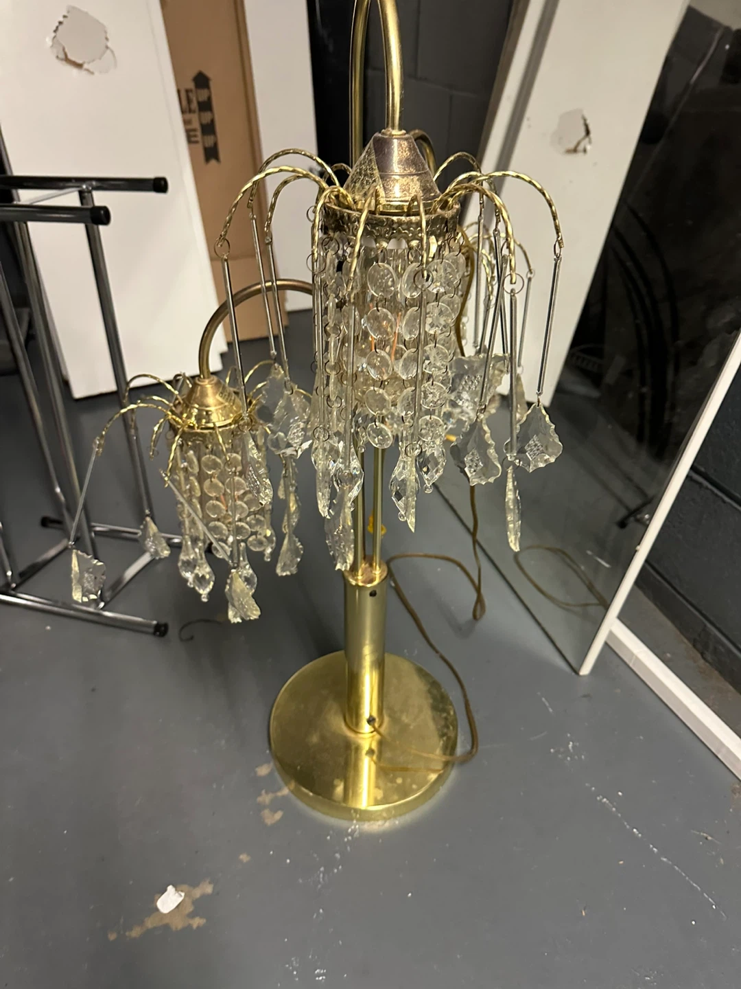 Gold Finish 3-Light Crystal Chandelier Floor Lamp - photo 3
