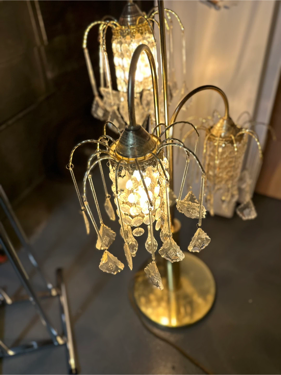 Gold Finish 3-Light Crystal Chandelier Floor Lamp - photo 2