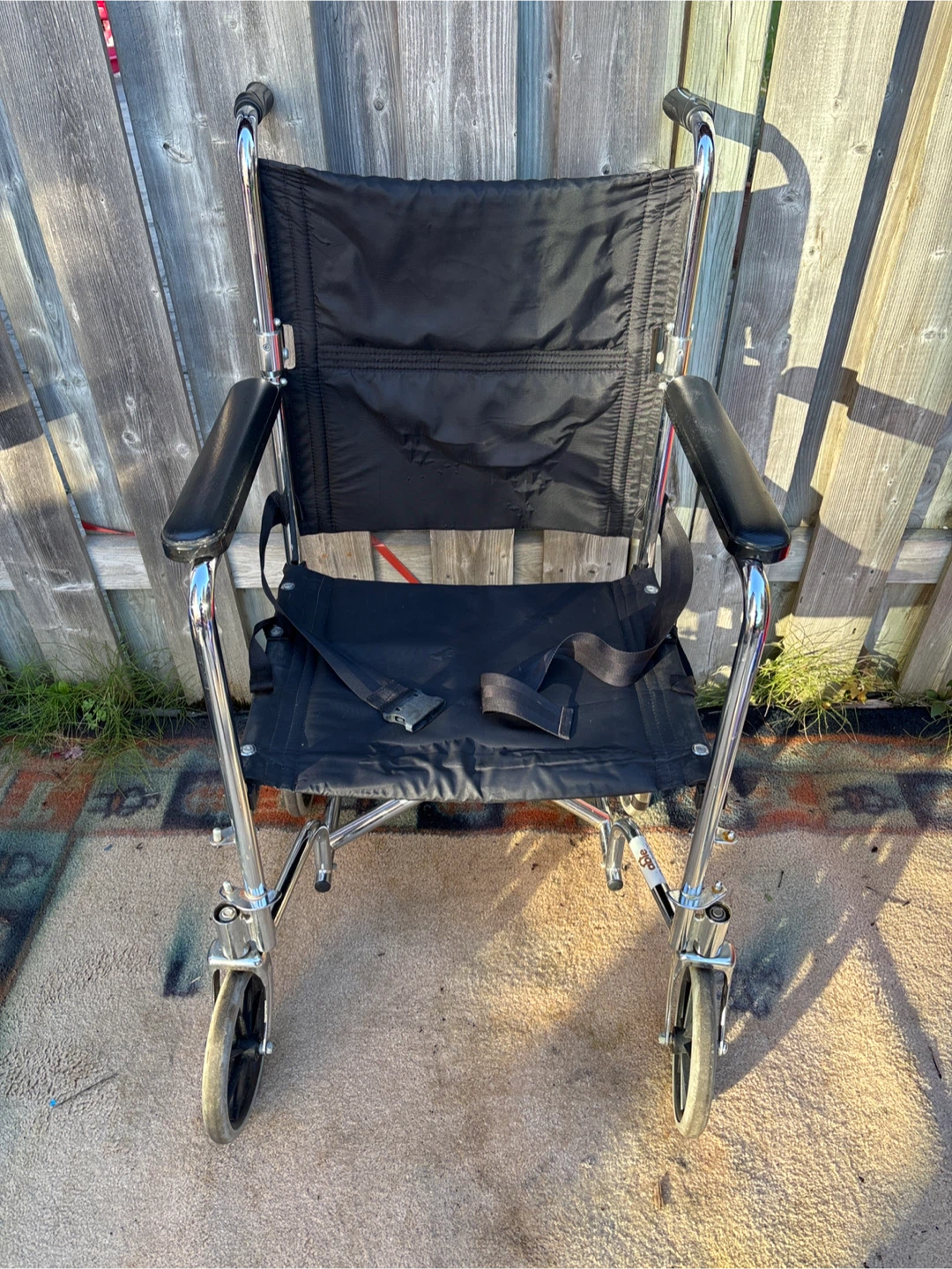 Lightweight Transport Wheelchair