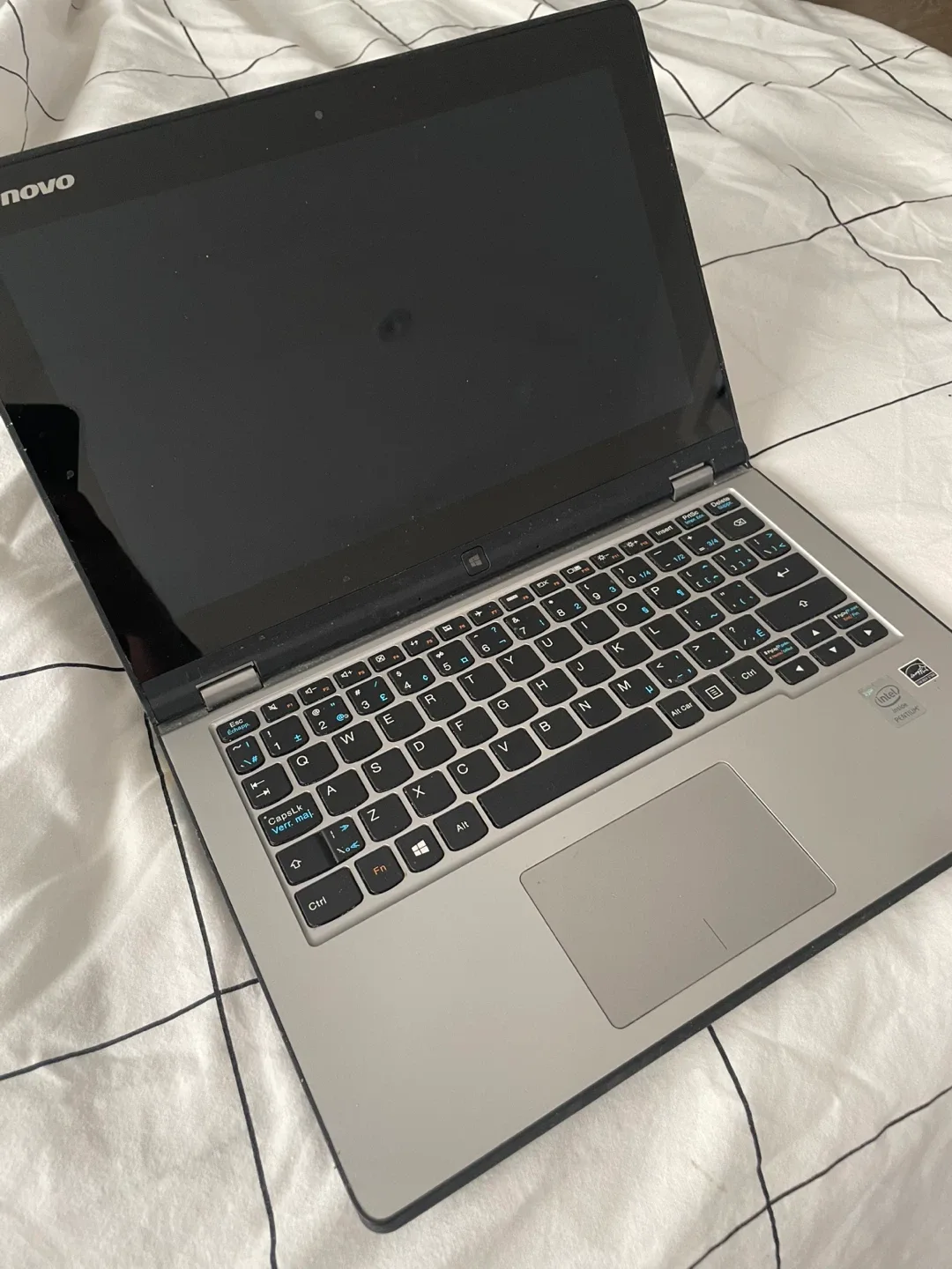 Lenovo Yoga 11e Laptop 🧡 thumbnail