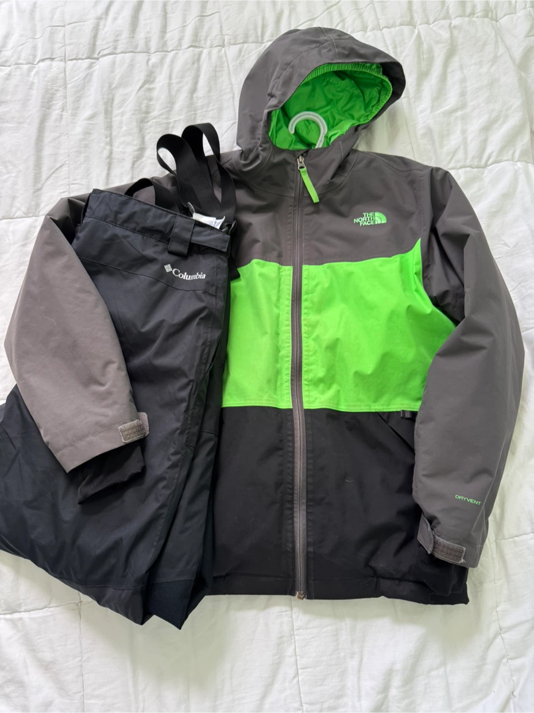 North Face Winter suit Size youth L