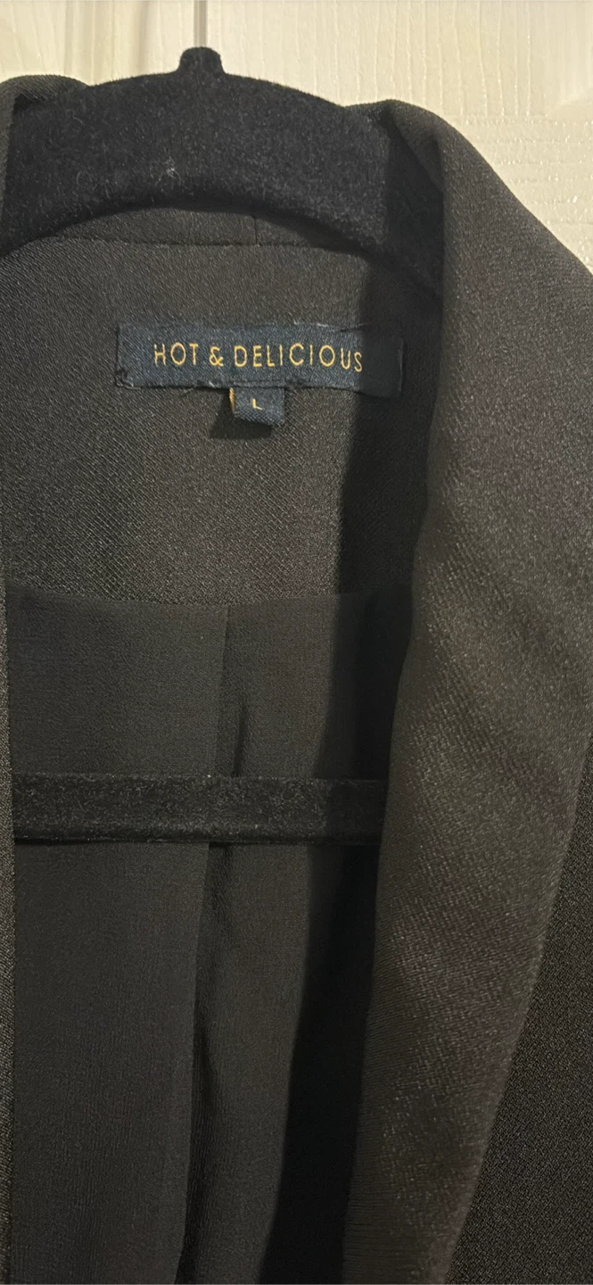 Hot & Delicious Black Blazer - Size L - photo 2