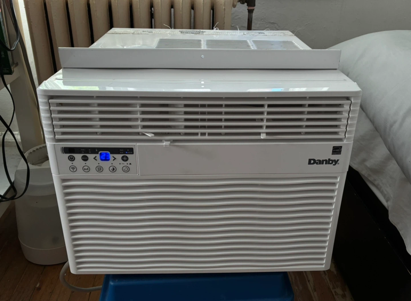Danby 12,000 BTU Window Air Conditioner (Model: DAC120EB8WDB)