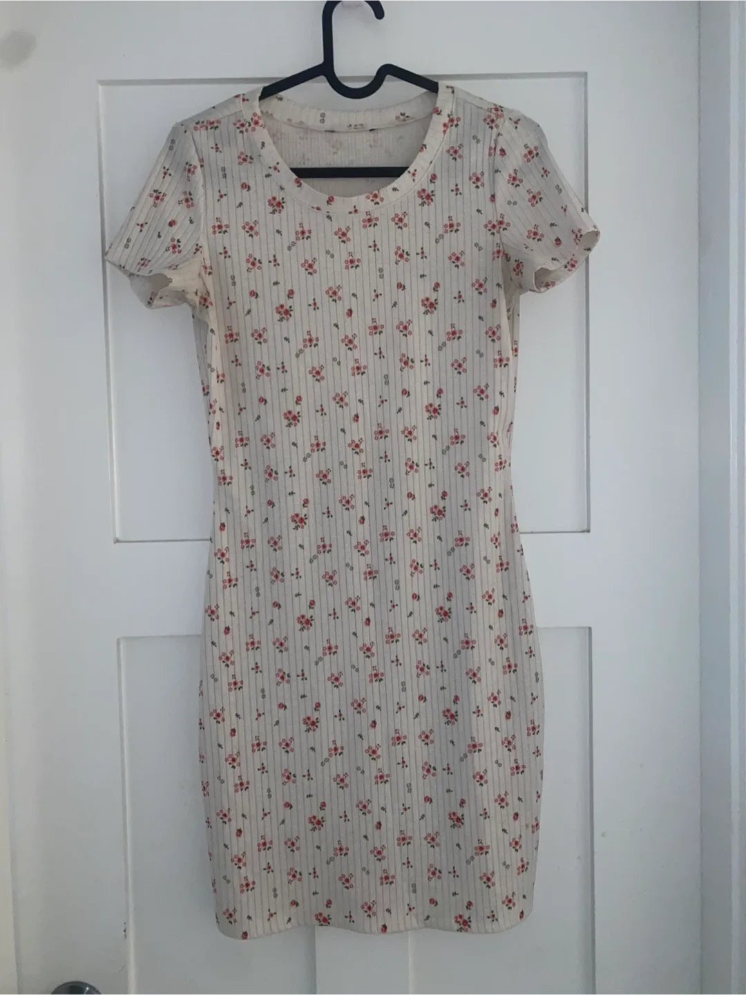 White Floral Print Mini Dress image indicator(2)