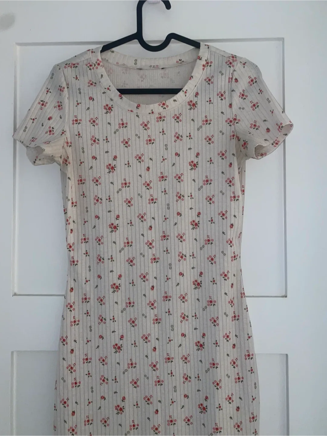 White Floral Print Mini Dress image indicator(3)