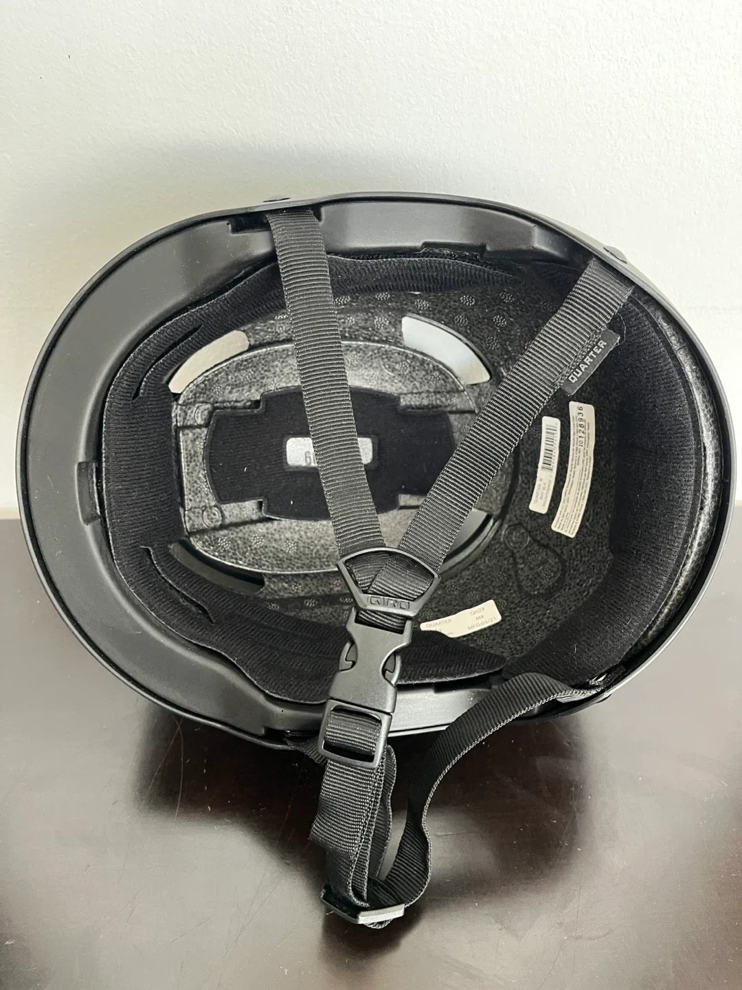 Giro Quarter M (55-59cm) Helmet - Black image indicator(3)