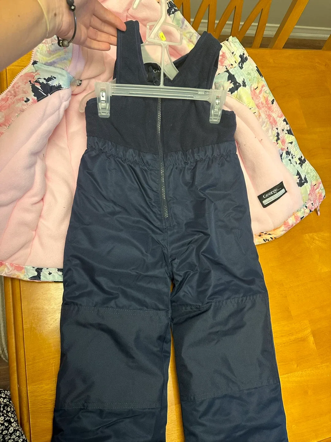 New Snowsuit Set - Size 4T image indicator(2)