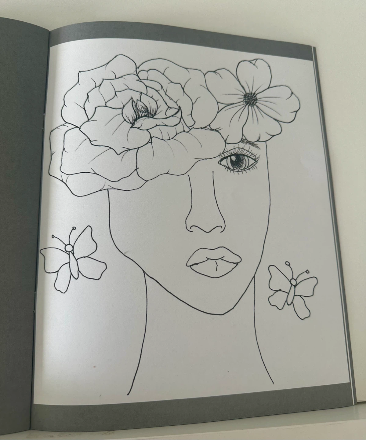 Kiesha Mastrodimos Coloring Book Volume 3 - photo 4