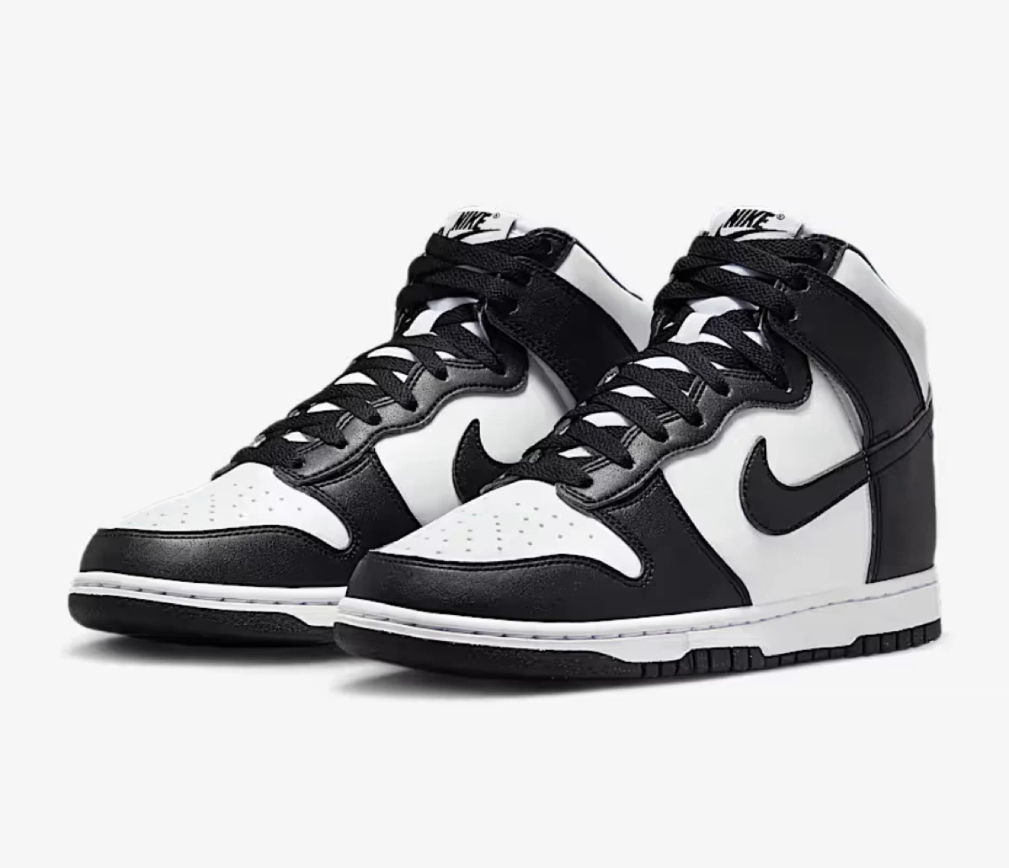 Nike Dunk High Panda - Black/White