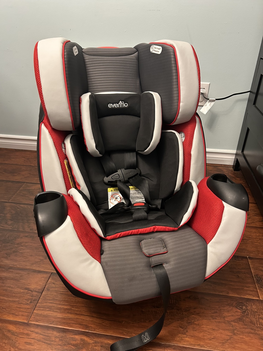 Evenflo Car Seat - Easy Click Installation