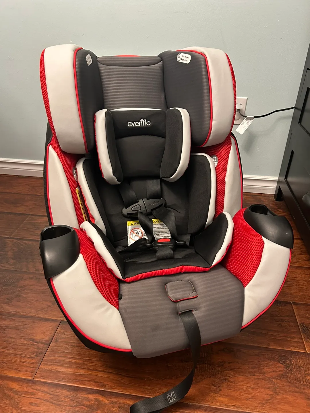 Evenflo Car Seat - Easy Click Installation thumbnail