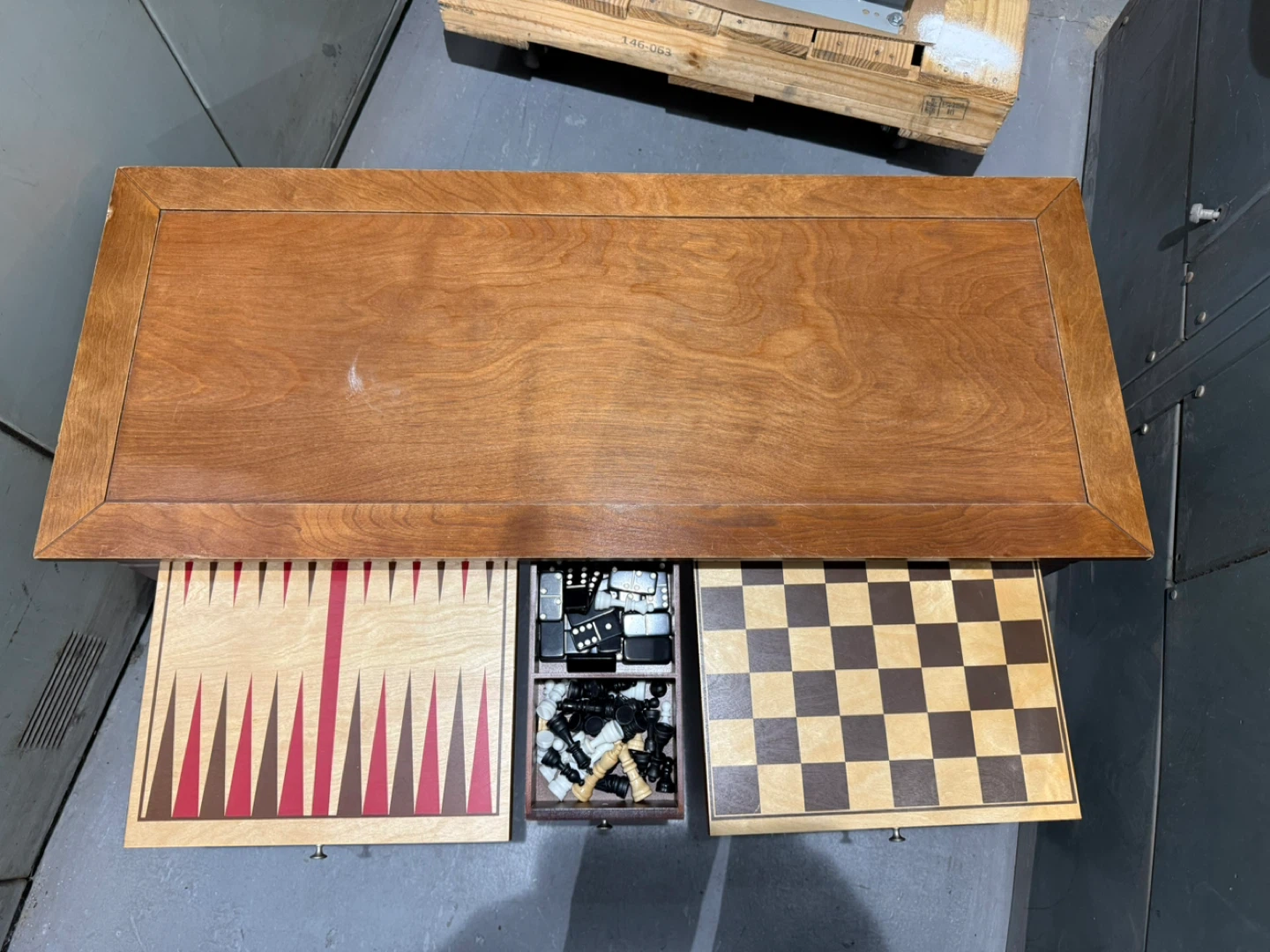 Vintage Game Table with Chess, Checkers, Backgammon - photo 3