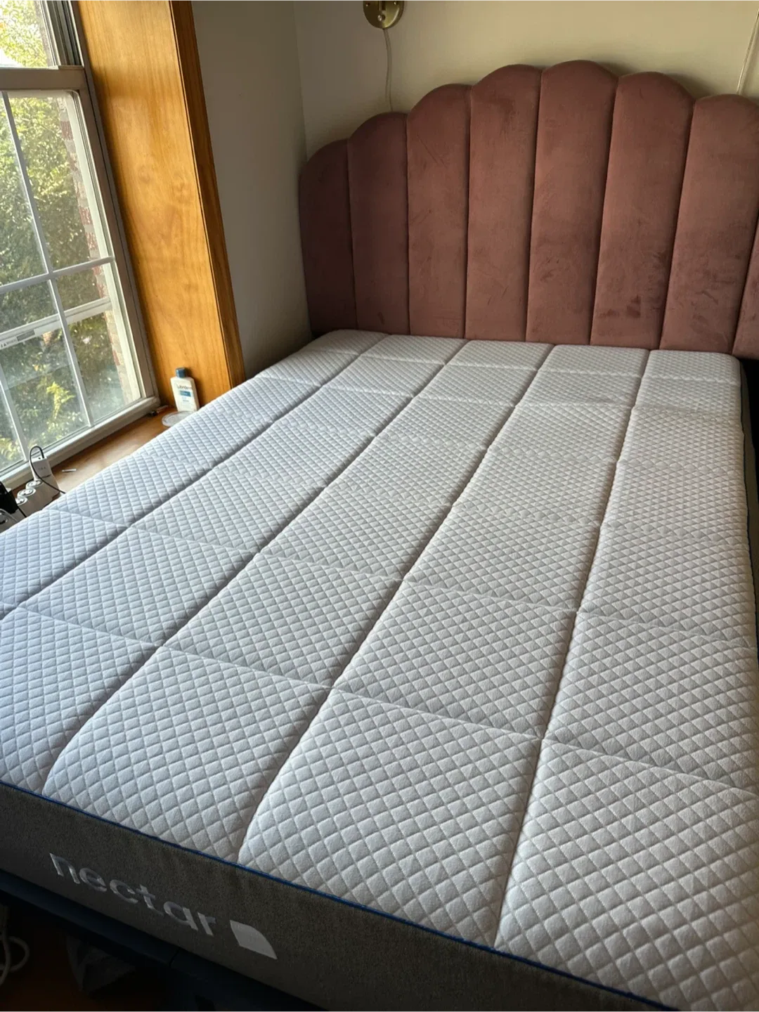 Nectar Memory Foam Mattress + Mattress Cover image indicator(4)