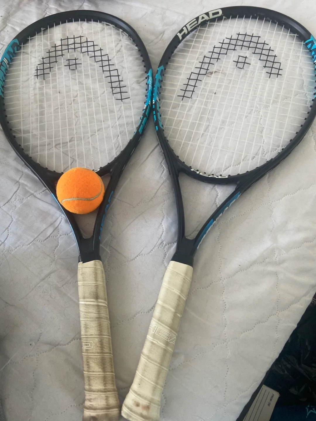 Head Tennis Racquets - Pair image indicator(2)