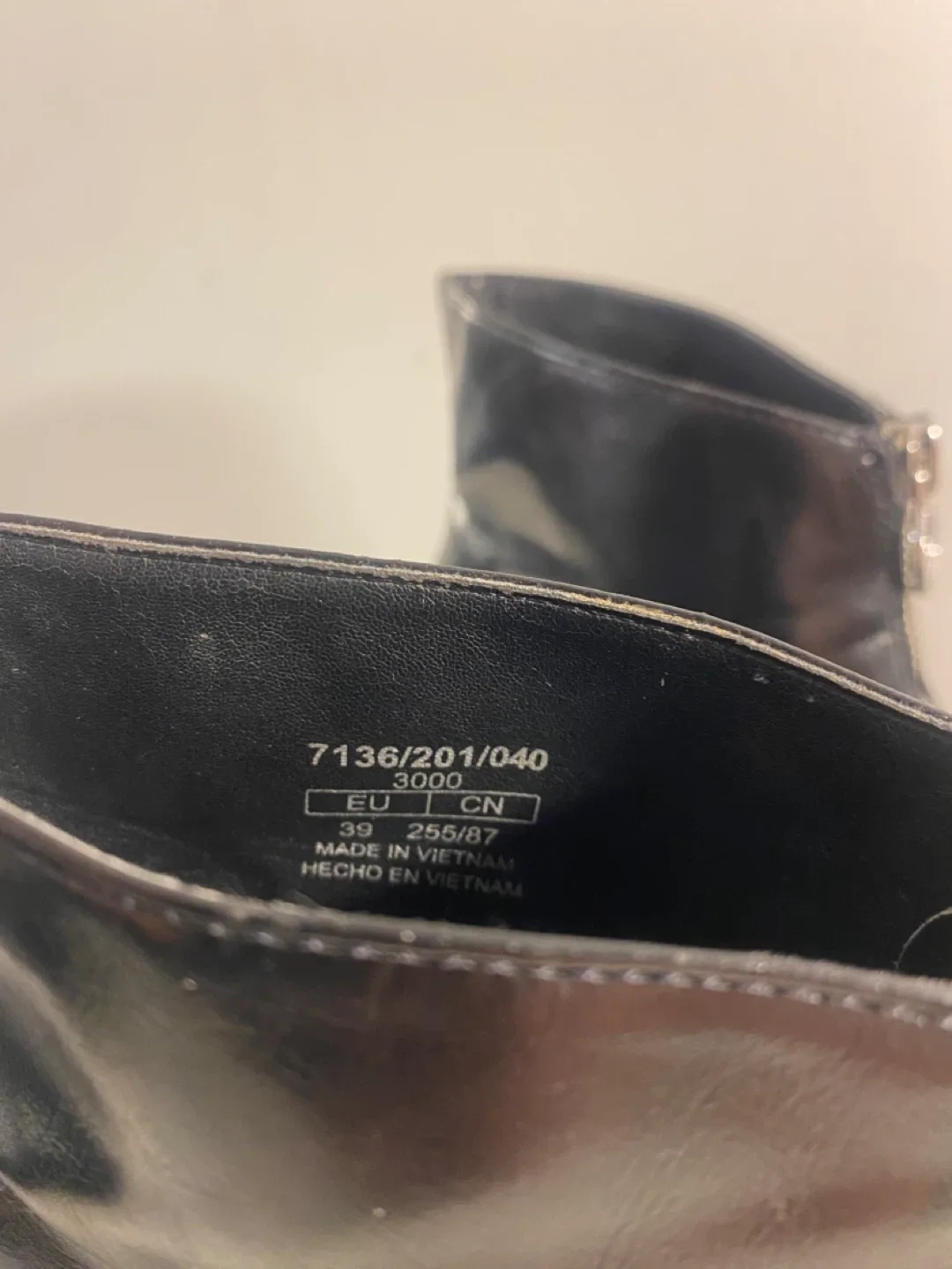 Zara Trafaluc Black Ankle Boots - Size 8.5 image indicator(4)