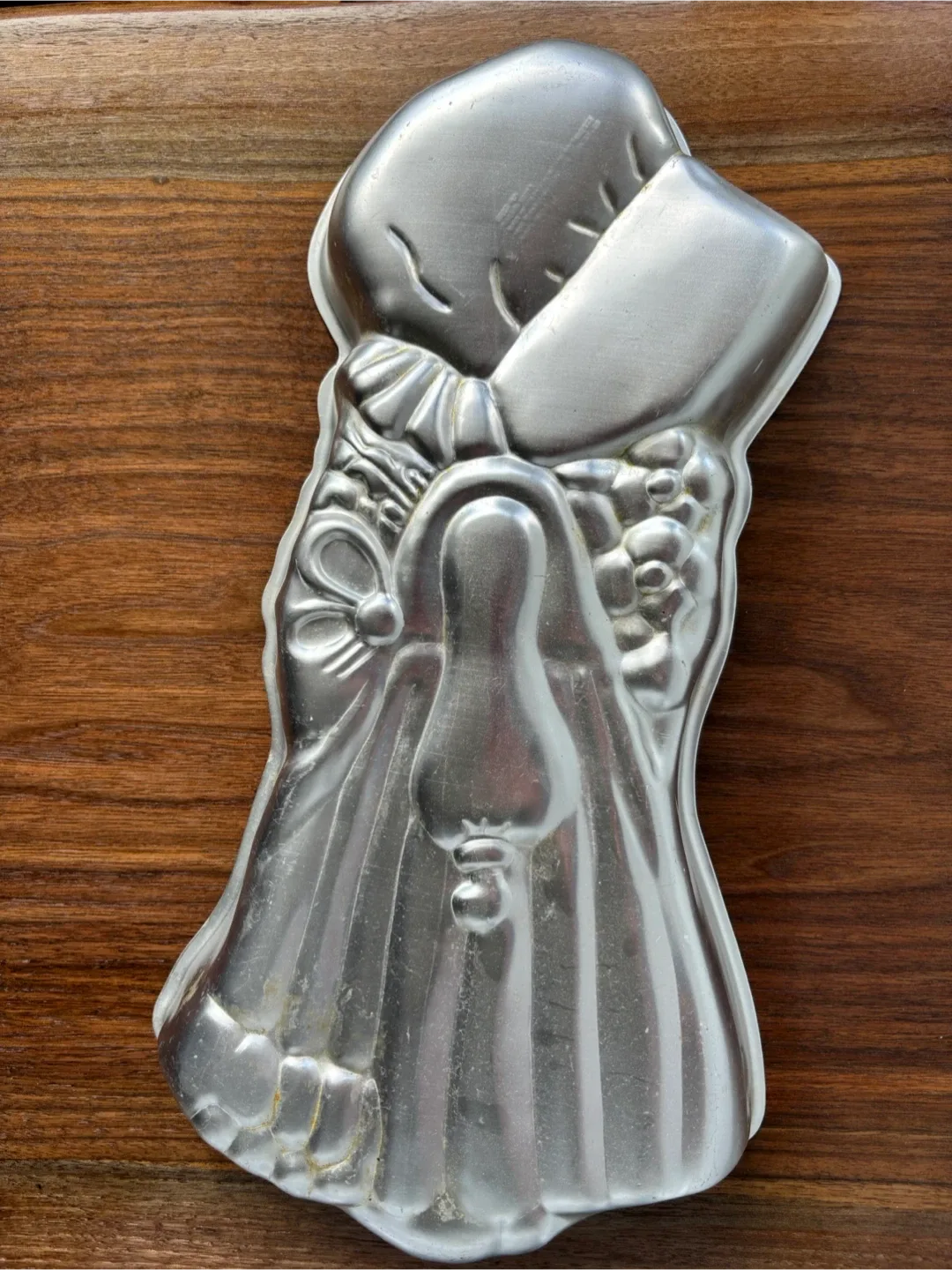 Wilton Cake Pans - Assorted Shapes image indicator(5)