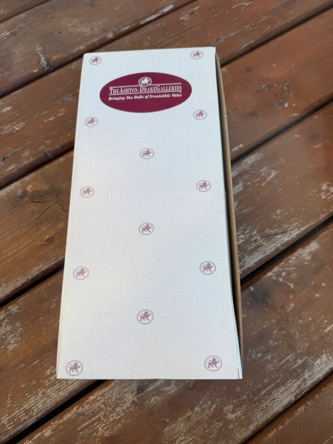 The Ashton-Bridges galleries collectible doll image indicator(4)