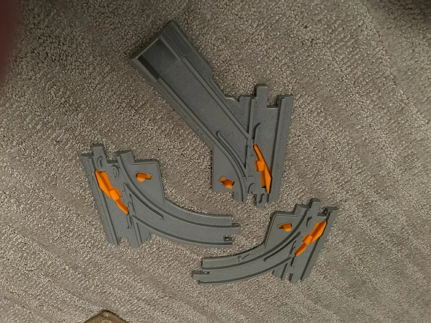 Train Track Pieces - Variety of Parts image indicator(2)