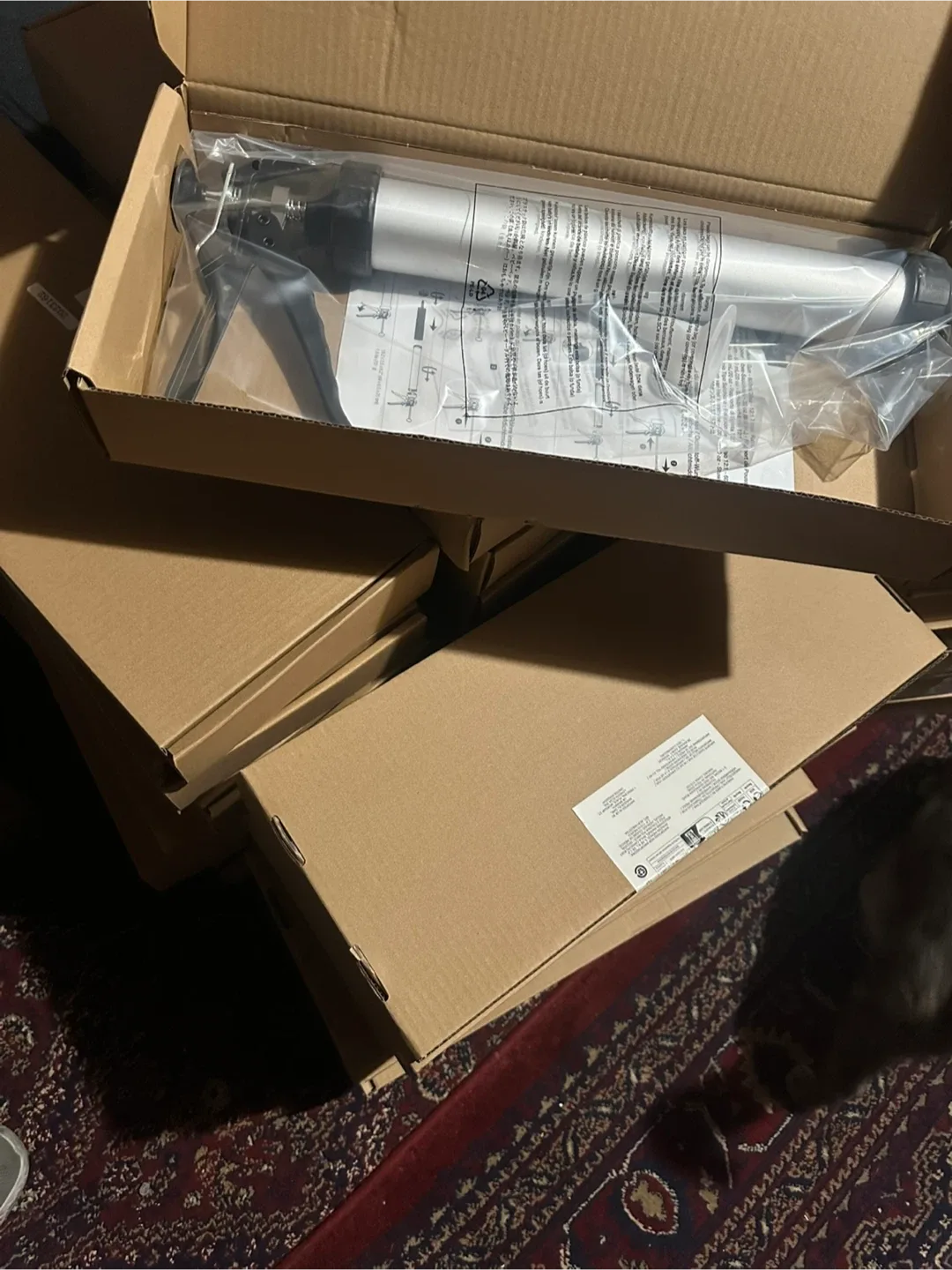 AmazonBasics Aluminium Sealant Sausage Caulking Gun image indicator(2)