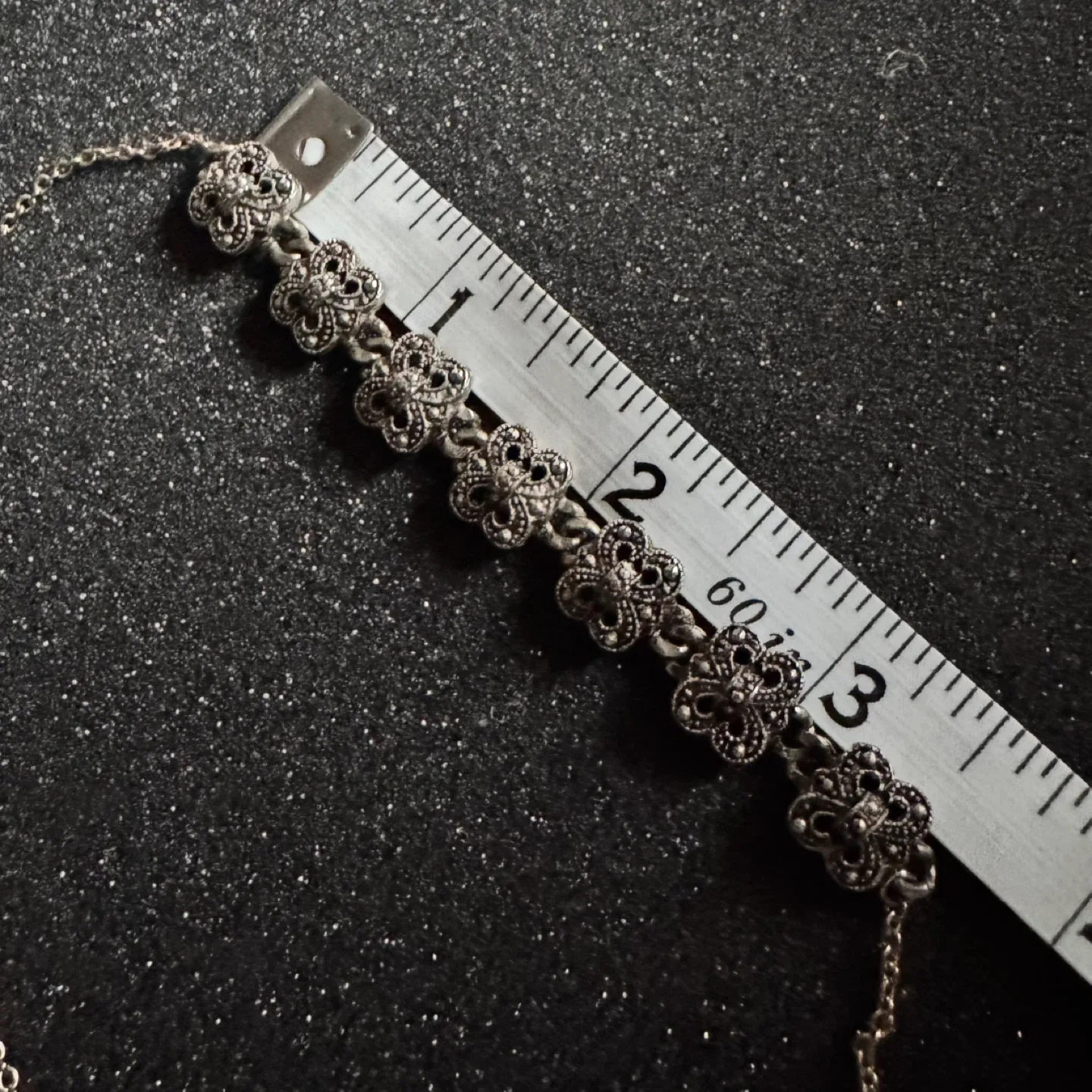 🧡 Silver Flower Bracelet thumbnail