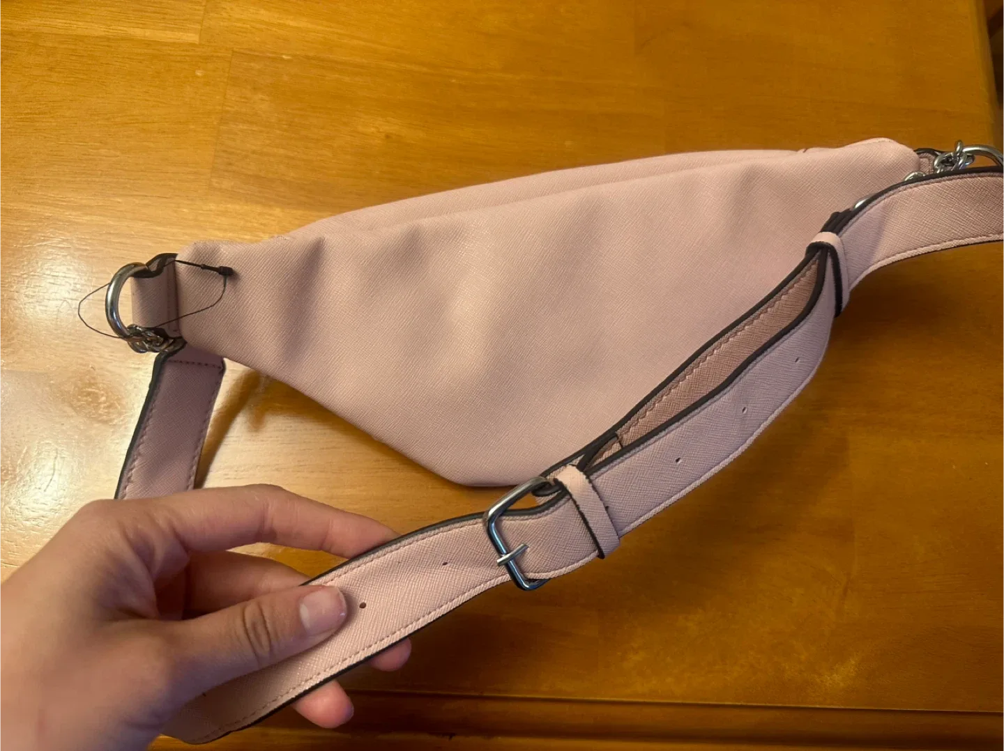 Guess pink multi-pocket fanny pack image indicator(3)