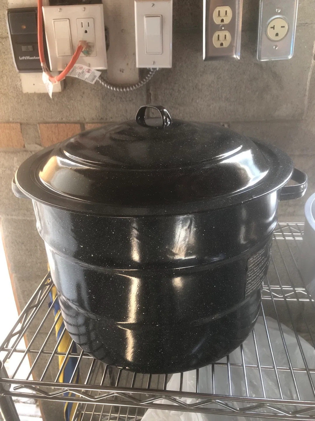 Granite-Ware Canner with Jar Rack - 21.5 Qt thumbnail