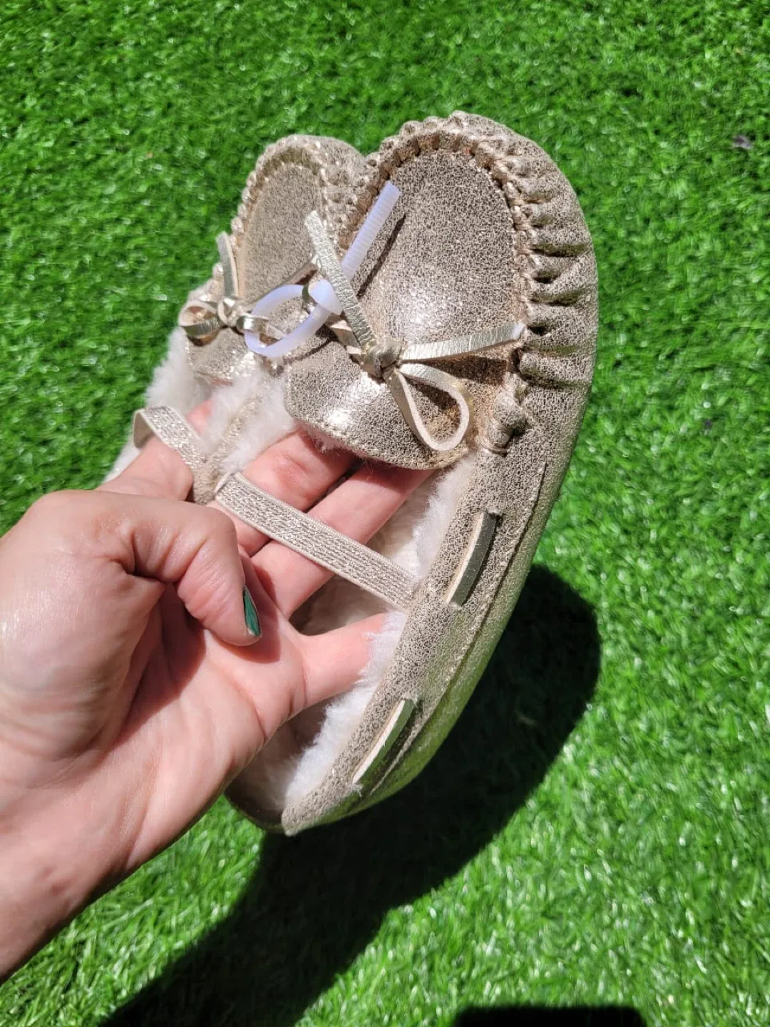 New beautiful fluff girl shoes size 12 color Gold image indicator(2)