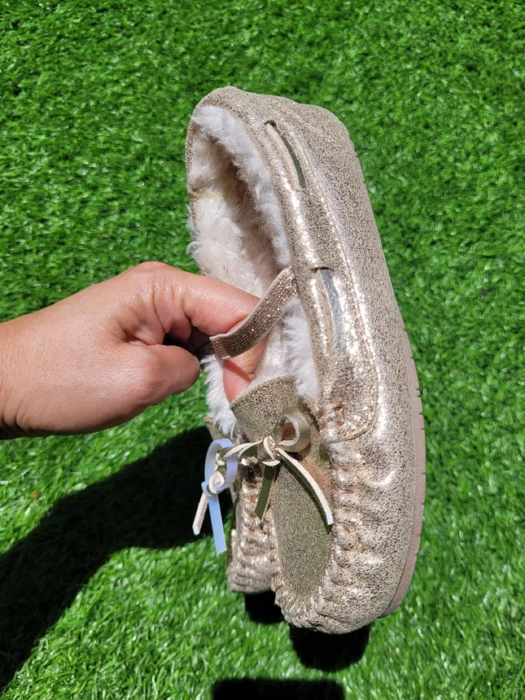 New beautiful fluff girl shoes size 12 color Gold image indicator(4)